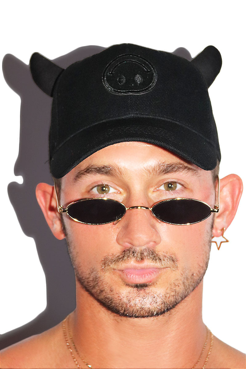 Upside Down Satanic Horns Dad Hat -Black