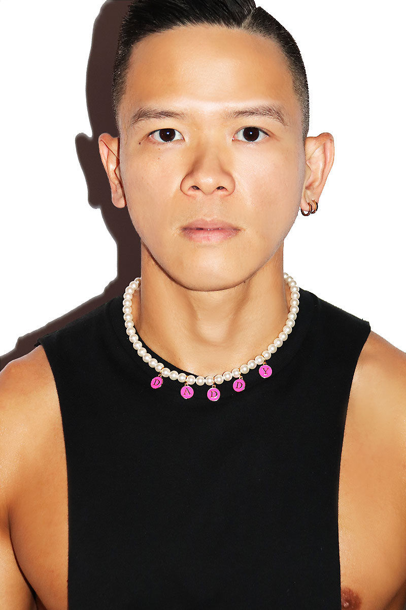 Daddy Pendant Pearl Necklace - White