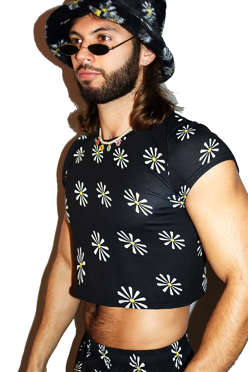 Daisy All Over Print Fitted Crop Tee- Black