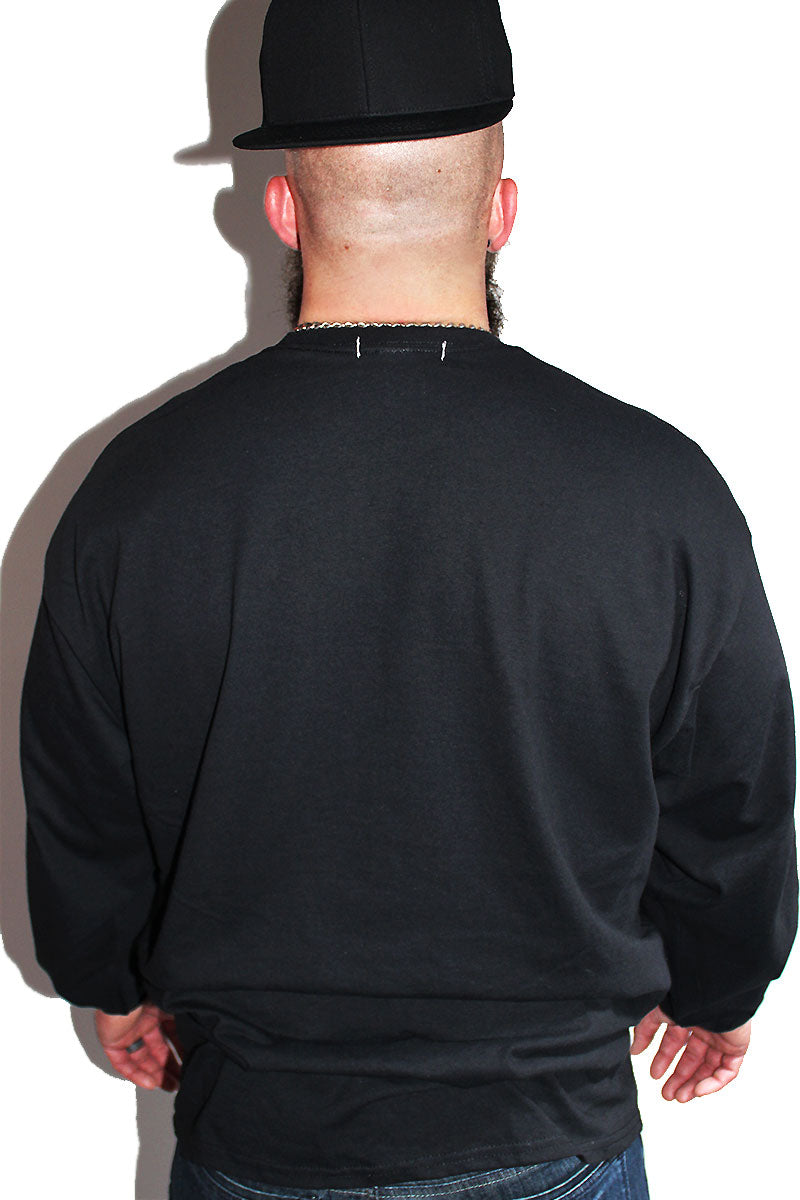 PLUS: Kinky Long Sleeve Tee-Black