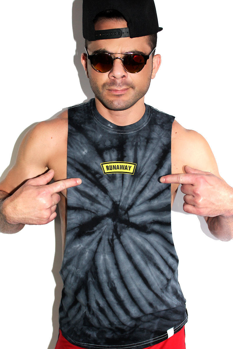 Runaway Shredder Tank-Black