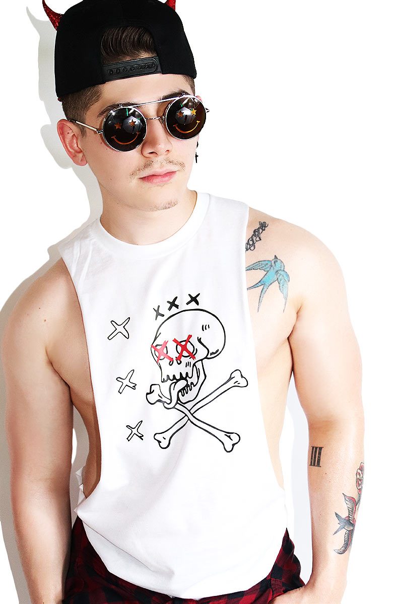 Skull and Cross Bones XXX Low Arm Tank-White