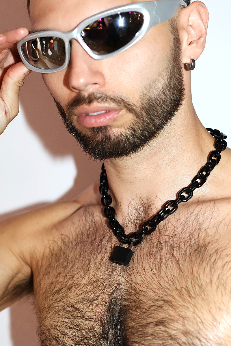 Locked Acrylic Chain Necklace - Black