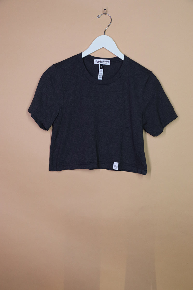 Sample#00941- Crop Tee Charc-S