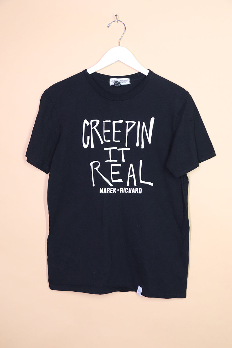 Sample#01012- Creepin It Real Black Tee-M