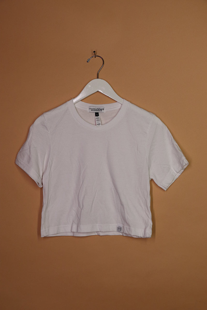 Sample#01114- Core White Crop Tee-S