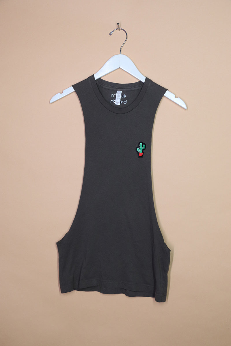 Sample#01292- Cactus Patch Army Low Arm Tank-S