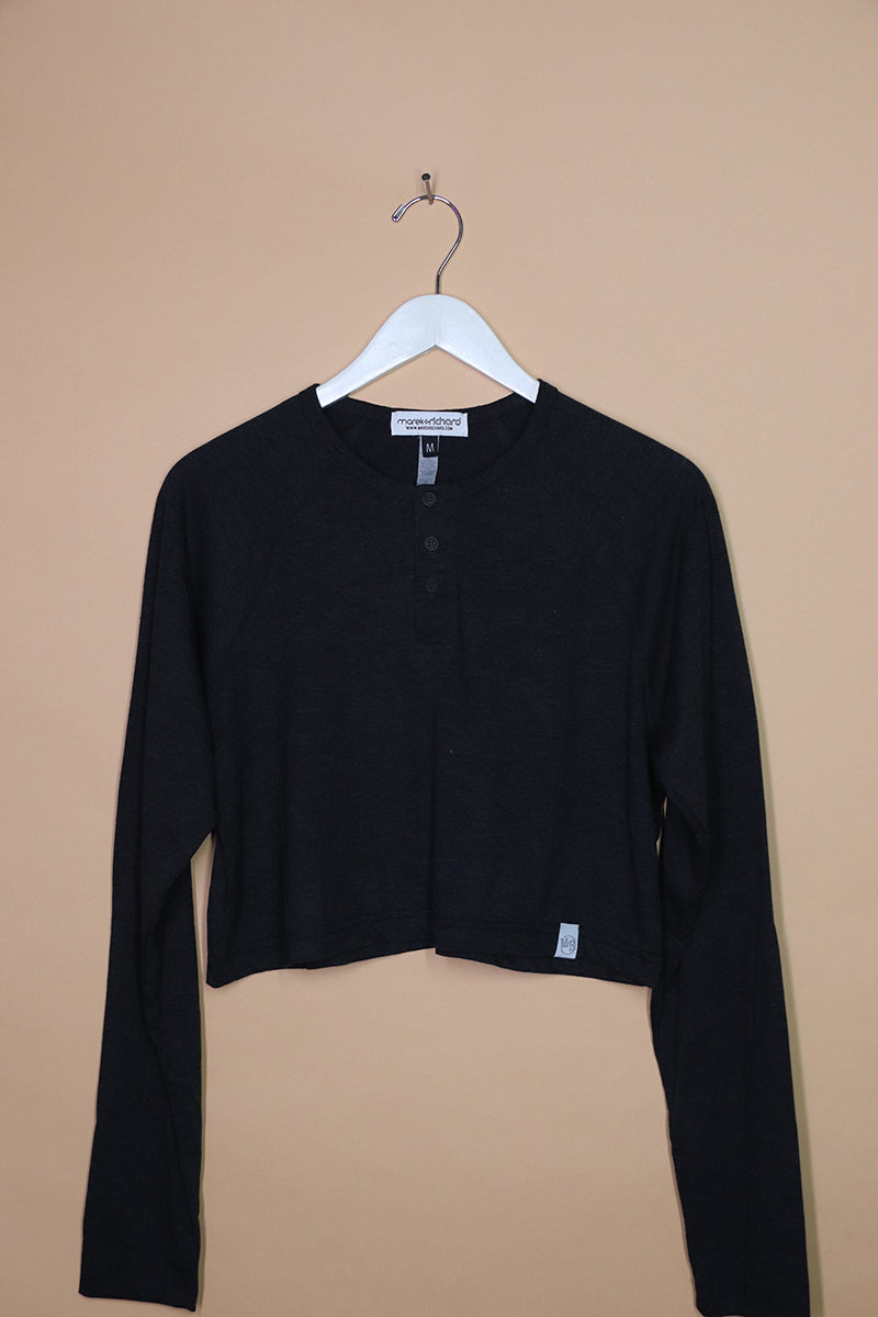 Sample#01351- Charcoal Crop Henley Long Slevee Tee-M