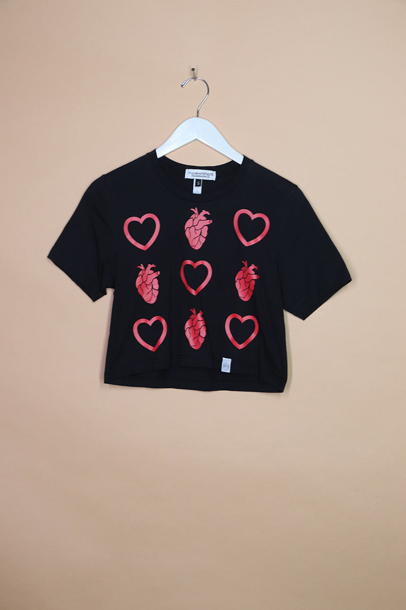 Sample#01432- Hearts All Over Black Crop Tee-S