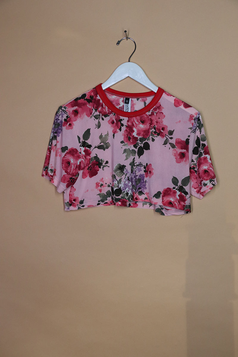 Sample#01558- Rose Petals Pink Extreme Crop Tee-M