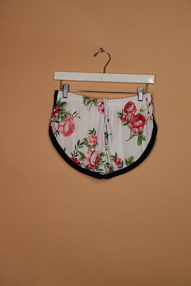 Sample#02089- White Florals Shorty Shorts-S