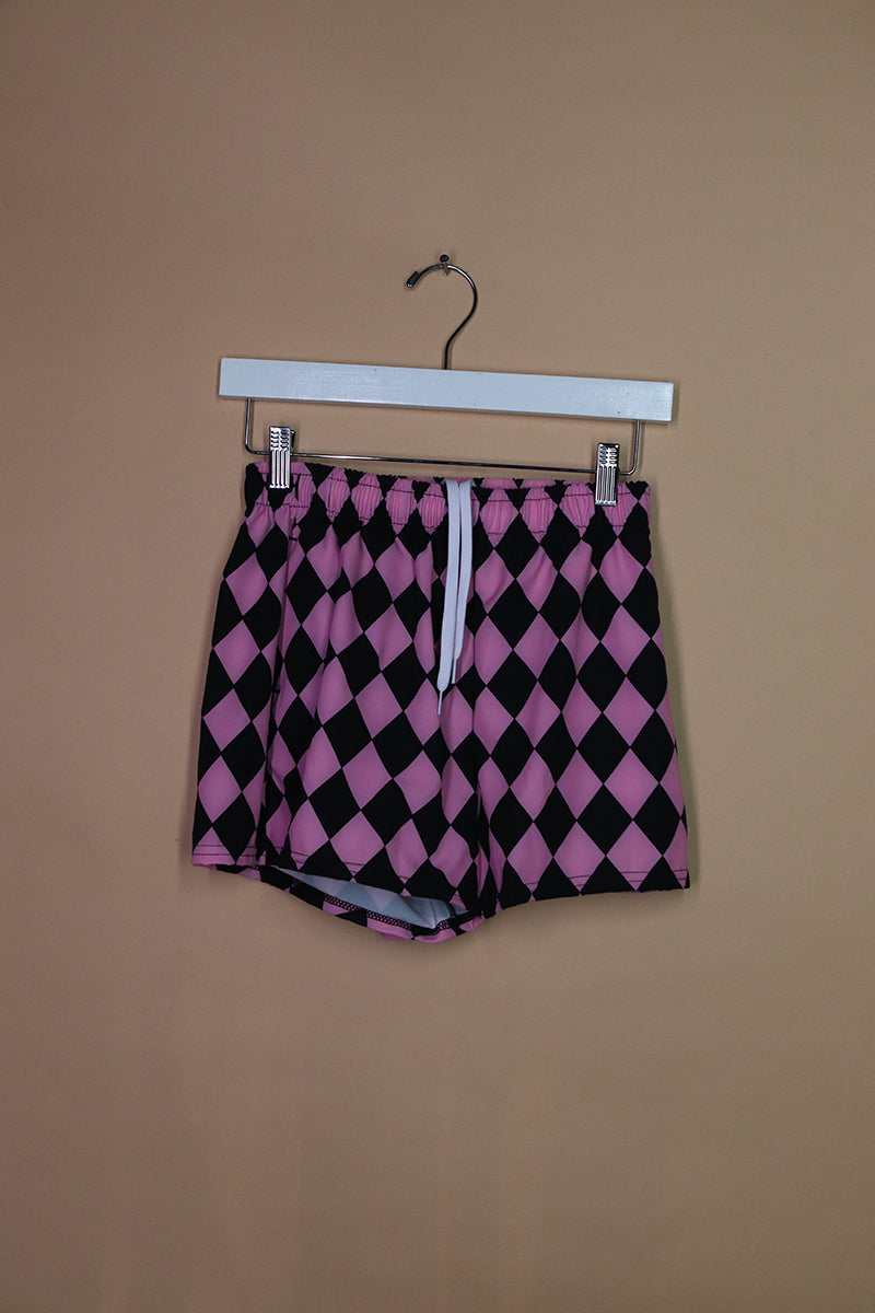 Sample#02190- Pink And Black Diamond Athletic Shorts-S