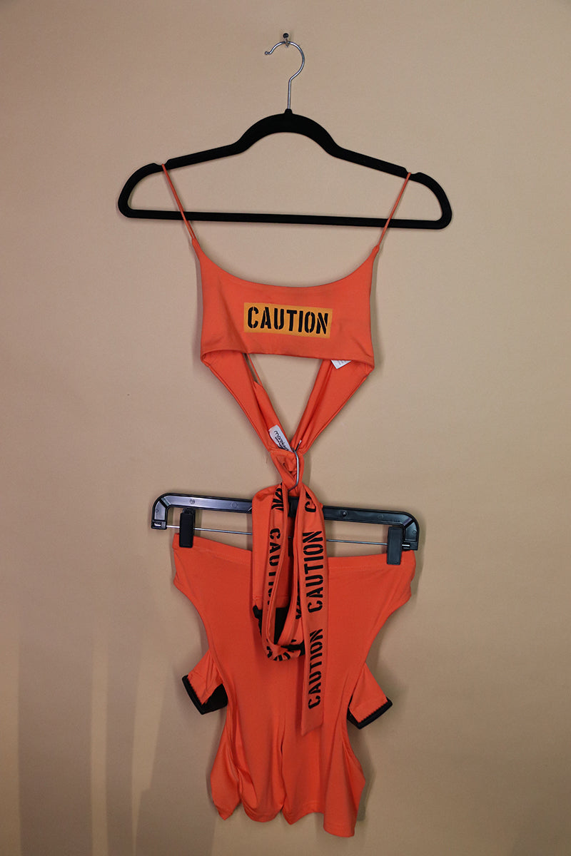 Sample#02212-Caution Orange Top and Shorts Set With Belt-S