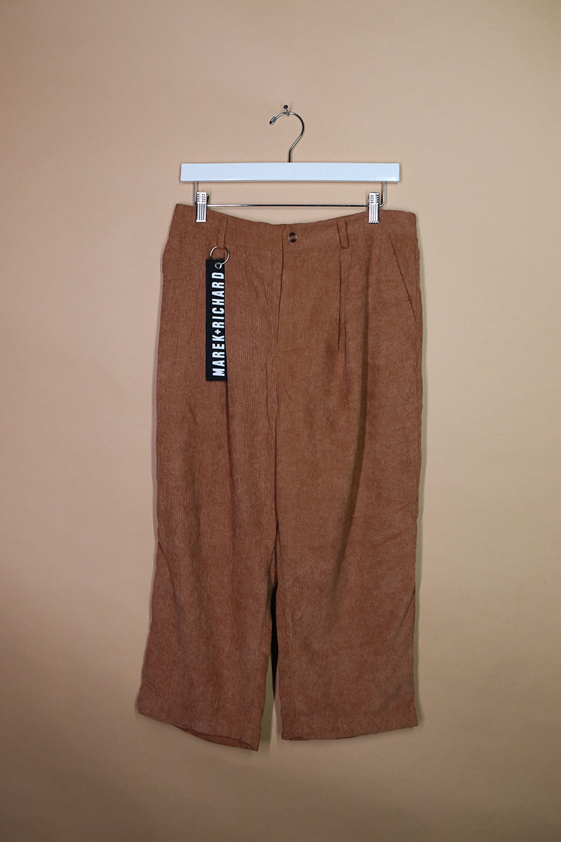 Sample#02240- Brown Corduroy Cropped Baggy Pants-S