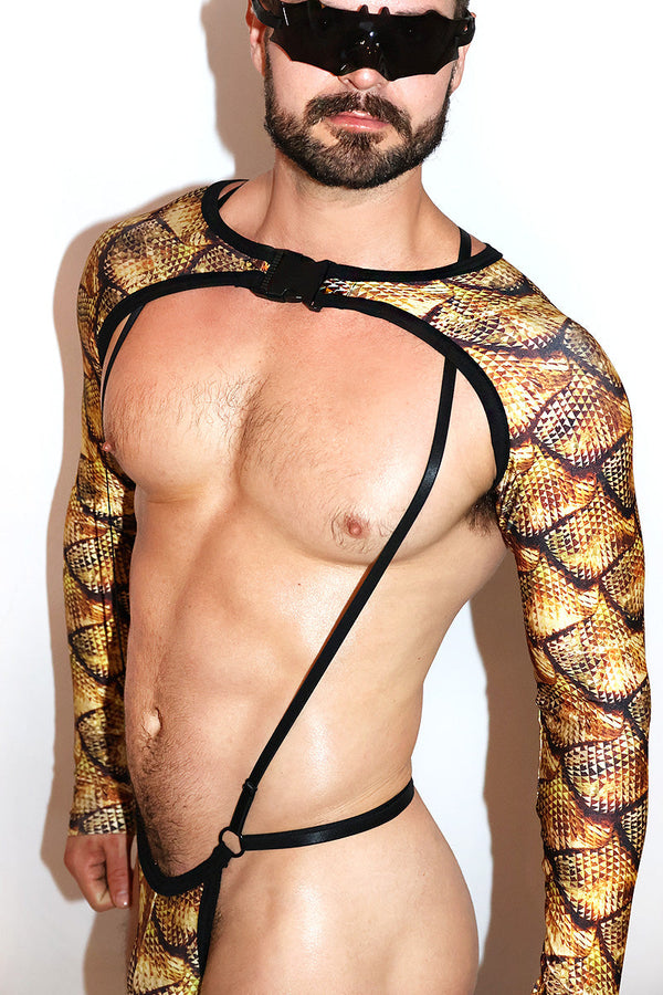 Dragon Scales Buckle Arm Guard Harness in Gold, view 2