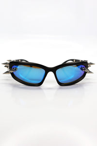 Spike Wrap Sunglasses – Black