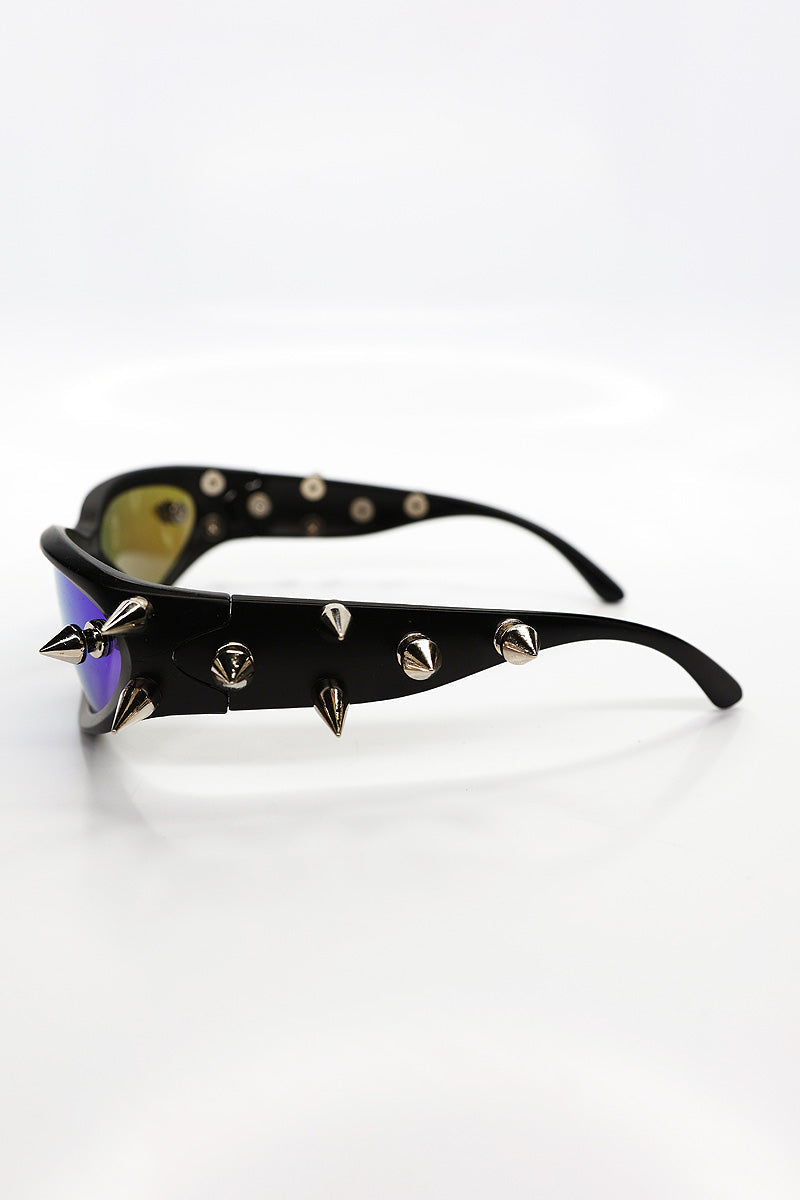 Spike Wrap Sunglasses – Black