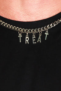 Treat Pendant Necklace - Silver