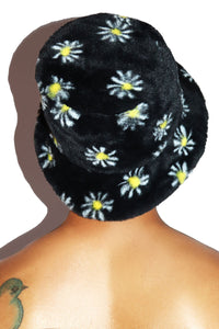 Daisy Furry Bucket Hat - Black